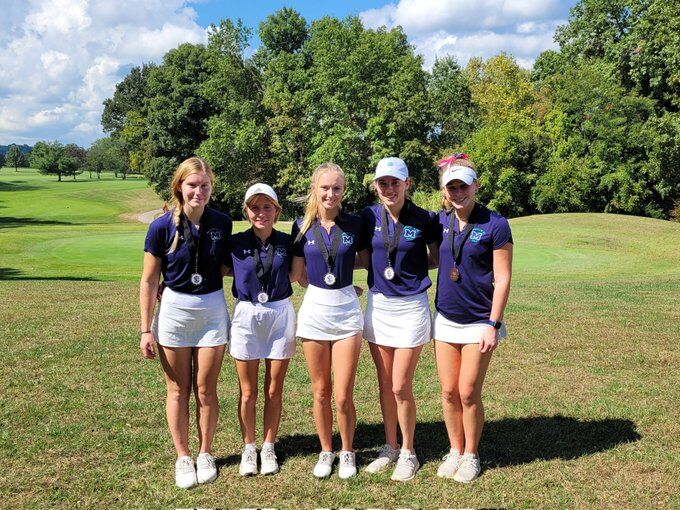 Marquette second place golf 2021